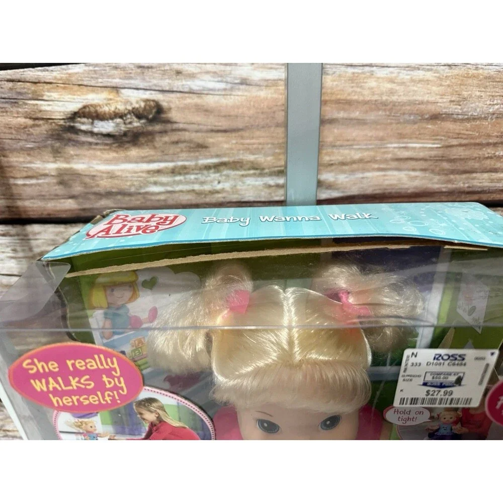 Vtg 2011 New Interactive Baby Alive Baby Wanna Walk Doll Collectible